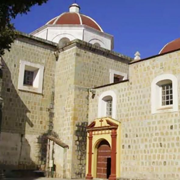 Visitar el templo de Carmen el Alto – OAXACA, ARQUITECTURA COLONIAL